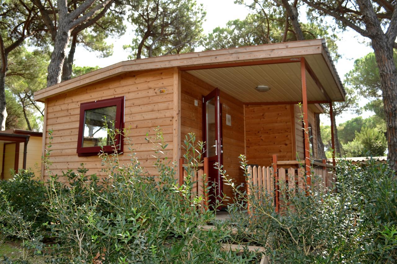 Le Esperidi Camping Ecoresort Marina Di Bibbona Bagian luar foto
