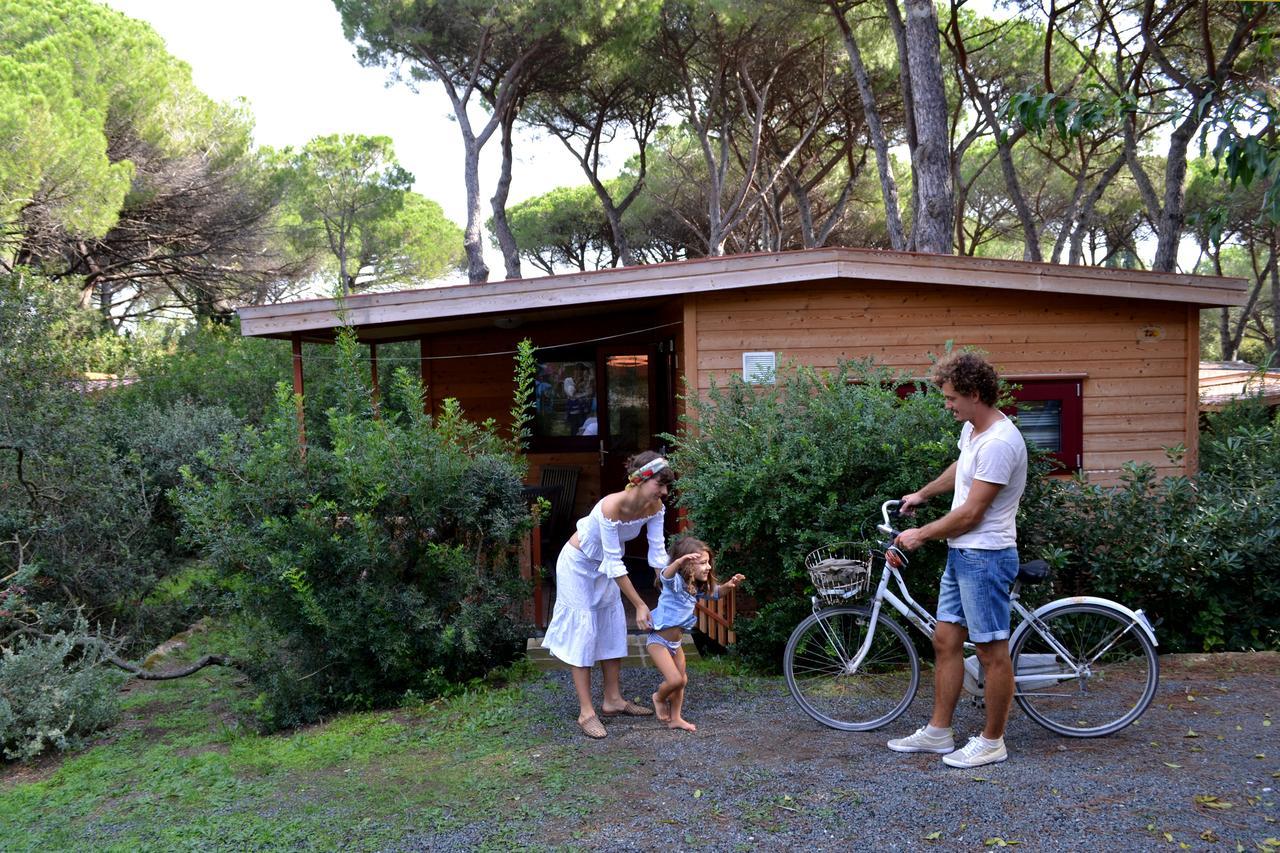Le Esperidi Camping Ecoresort Marina Di Bibbona Bagian luar foto